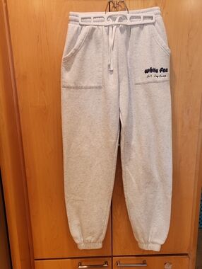 White Fox Boutique Heather Gray Fleece Joggers with Drawstring